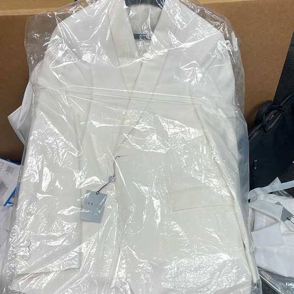 Ike Behar Light Ivory Shawl Collar Tuxedo Dinner Jacket Size 40 Long New
